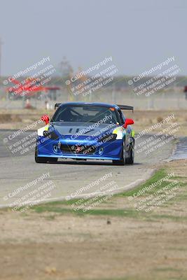 media/Oct-25-2025-CalClub SCCA (Sat) [[34c778dfbe]]/Group 2/Qualifying/